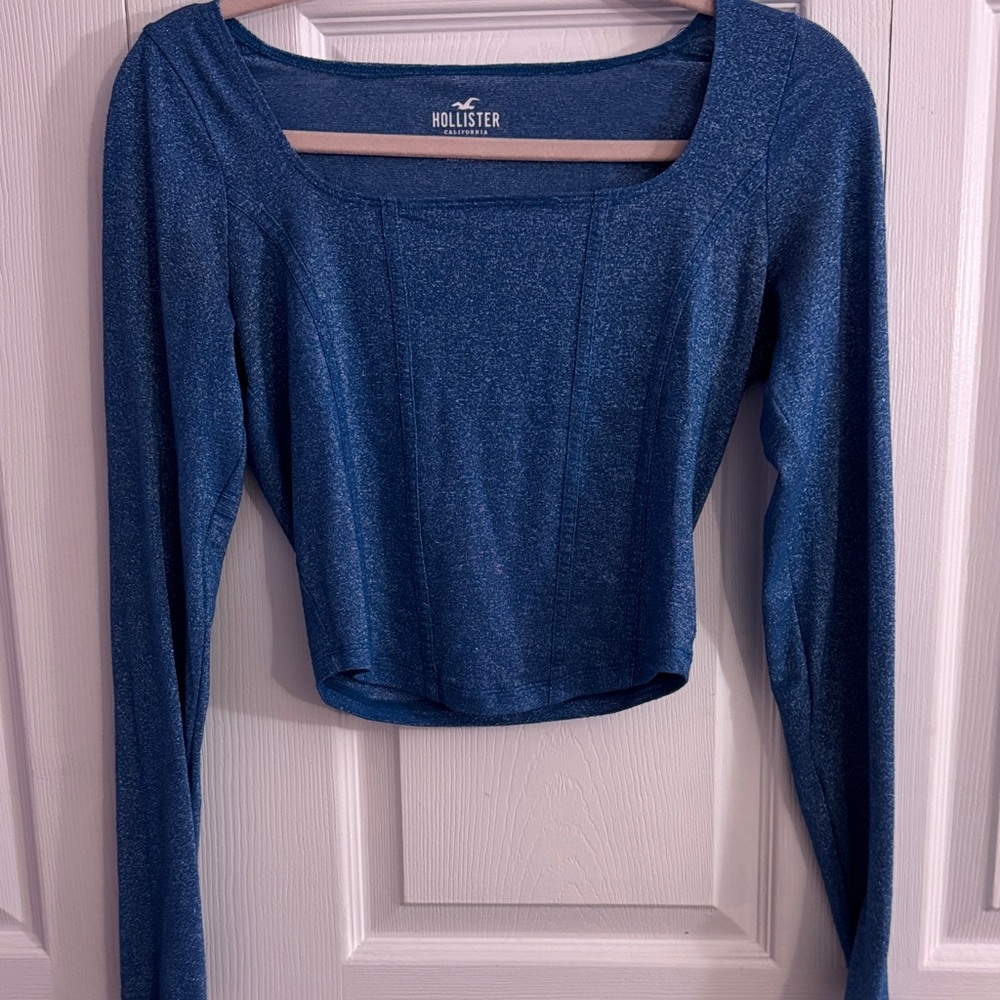 Hollister Women's Sparkling Blue Crop Top